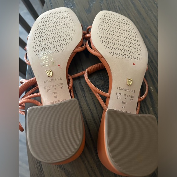 Vicenza Love Struck Heels 👠 - Picture 6 of 6